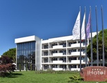 I Hotel