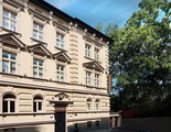 Alexander II Hotel