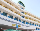 Vladislav Party hotel