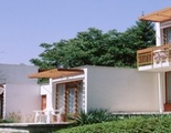 Villas West