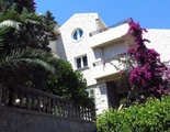 Apartments and Rooms Teona