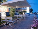 Yakinthos Hotel Apartments